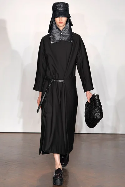 Look 19